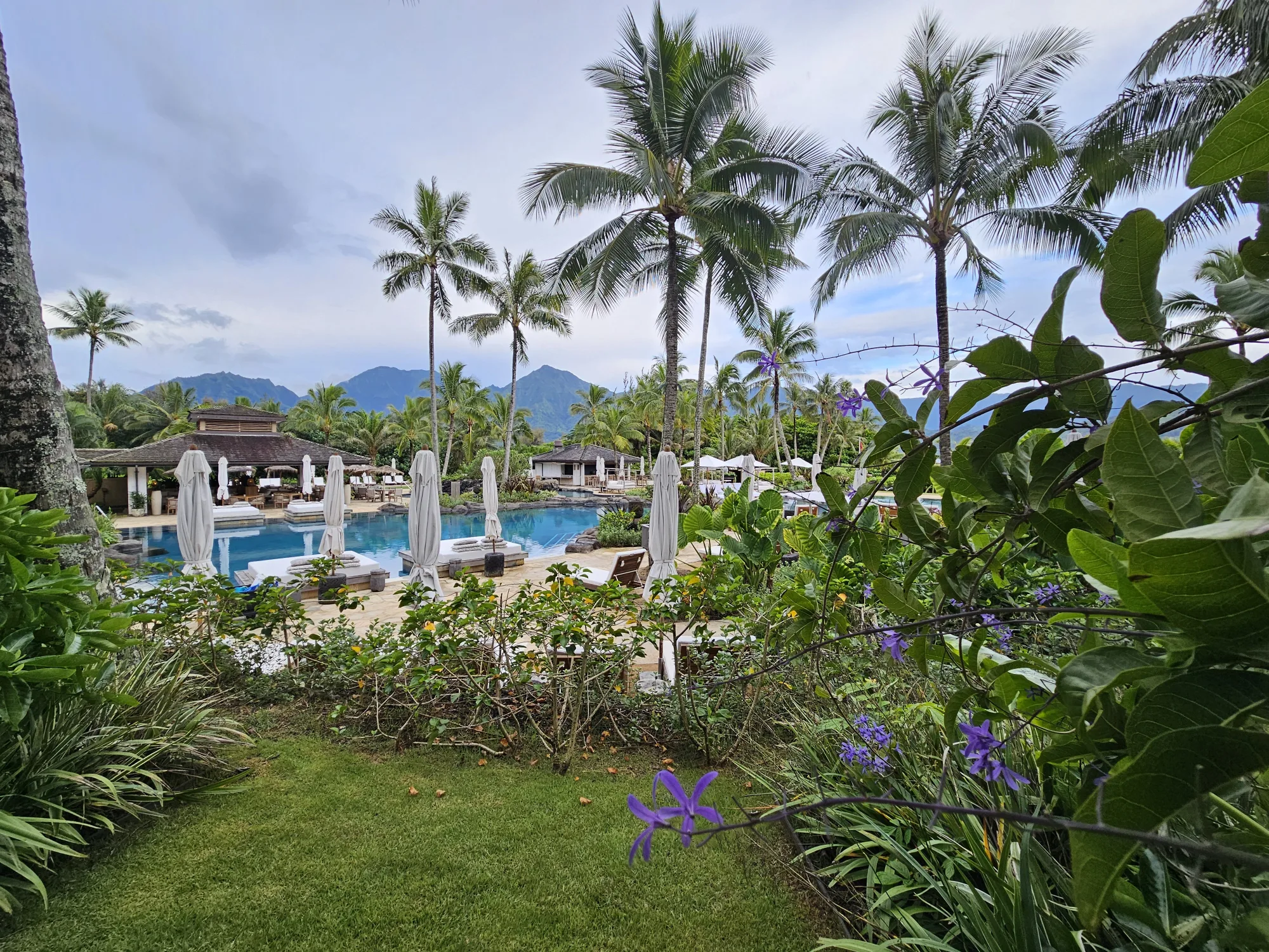 1 Hanaley Bay Hotel Pool