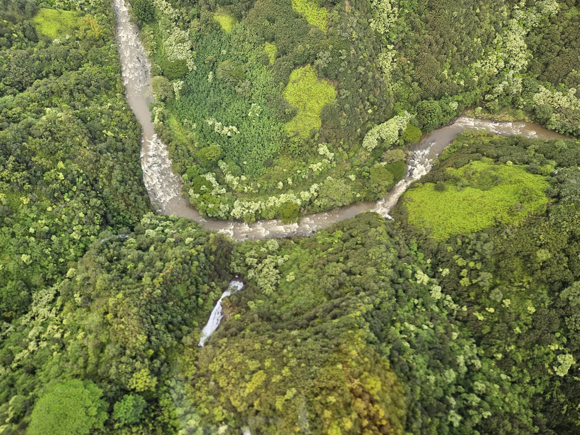 Helicopter flight over Kauai Hawaii