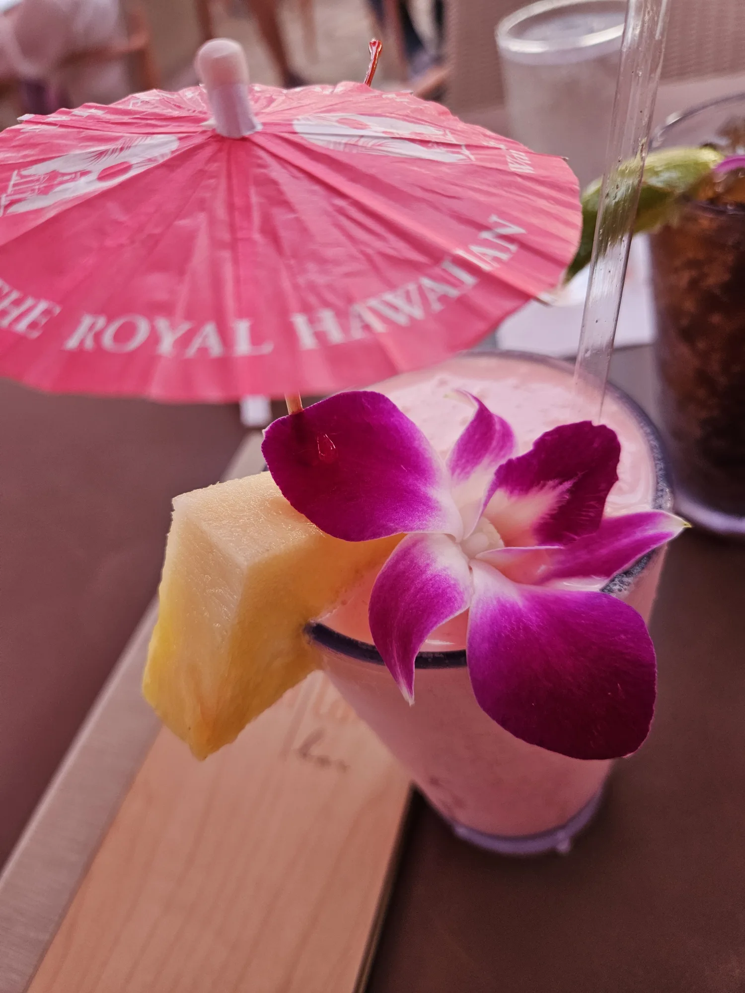 Restaurant-Waikiki-The-Royal-Hawaiian-Mai-Tai-Drink