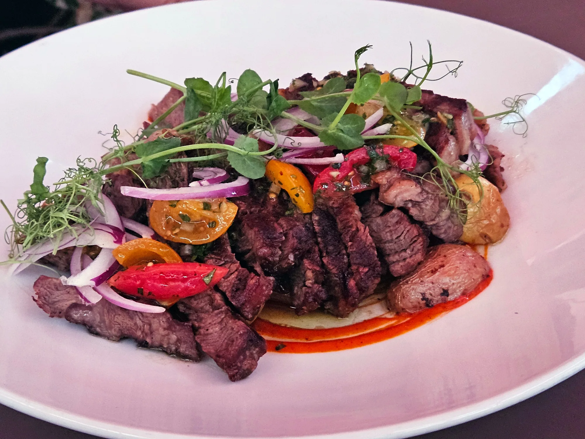 Restaurant-Waikiki-The-Royal-Hawaiian-Beef Salad